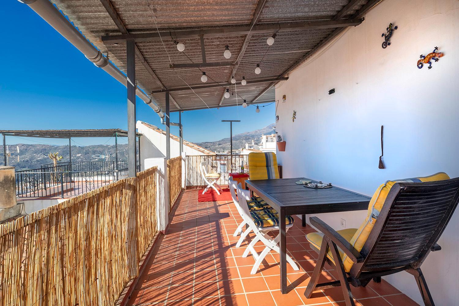 Casa Marlo, Spacious House In The Lively Centre Of Cómpeta Extérieur photo